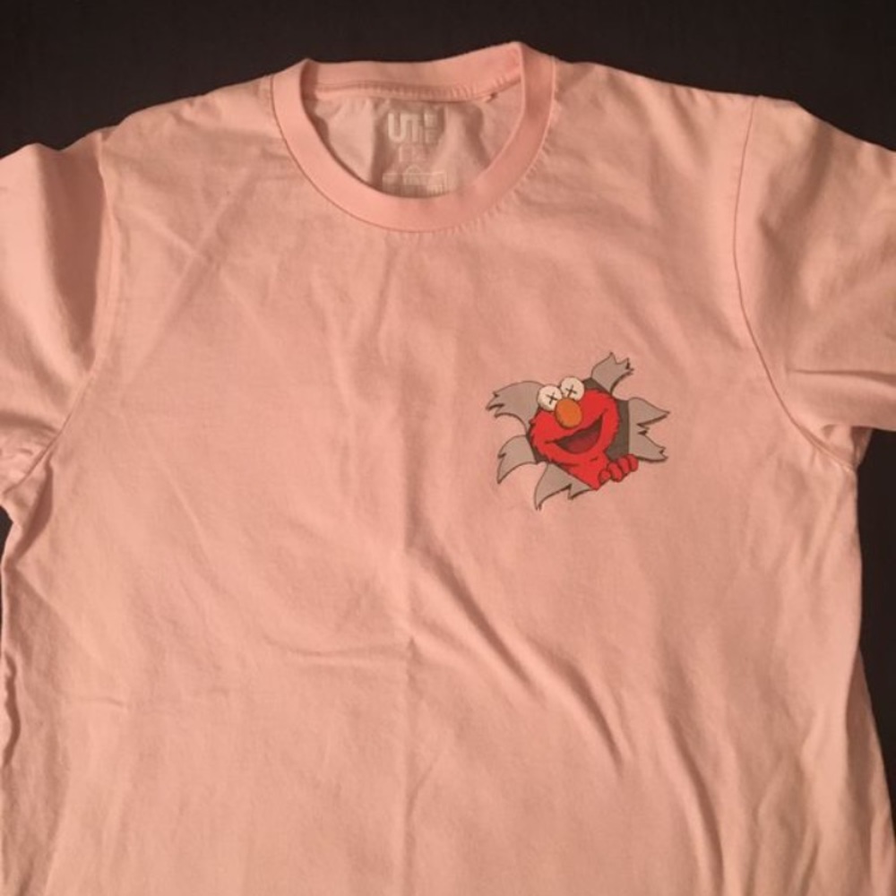 Kaws X Uniqlo Elmo T-Shirt